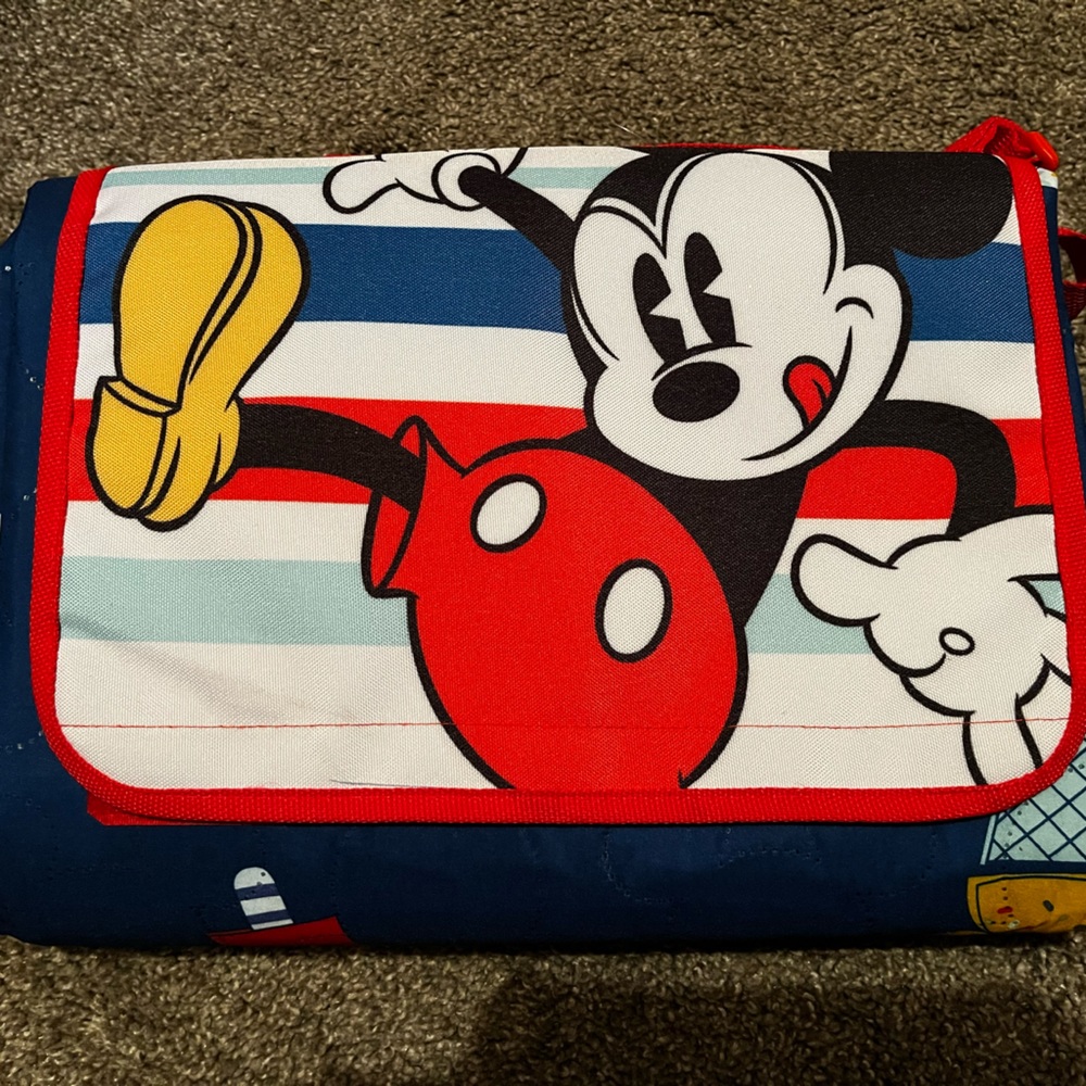 NWT Disney Mickey Snacks Portable Picnic Blanket